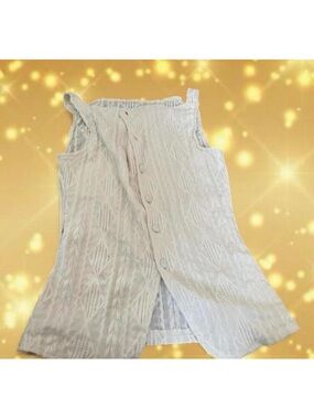 Women’s Cream Lace-Pattern Button Front Tank Top
